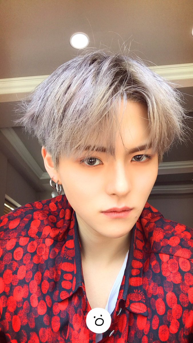iimsch's tweet photo. เธรดขายพี่โยชิ  ♡‧₊˚ (ตามฉบับโบ้เอง)
𝐍𝐚𝐦𝐞: คาเนะโมโตะ โยชิโนริ 🇯🇵
𝐁𝐢𝐫𝐭𝐡𝐝𝐚𝐲: 𝟏𝟓/𝟎𝟓/𝟐𝟎𝟎𝟎 
𝐏𝐨𝐬𝐢𝐭𝐢𝐨𝐧: 𝐑𝐚𝐩𝐩𝐞𝐫,𝐃𝐚𝐧𝐜𝐞𝐫
𝐄𝐦𝐨𝐣𝐢: 🐯 (ทึเมเรียกพี่เสือ)
𝐁𝐥𝐨𝐨𝐝 𝐓𝐲𝐩𝐞: 𝐀
𝐒𝐤𝐢𝐥𝐥𝐬: 𝐁𝐞𝐚𝐭𝐛𝐨𝐱,𝐋𝐲𝐫𝐢𝐜𝐢𝐬𝐭
#YOSHI #TREASURE https://t.co/k6sFFJgX09