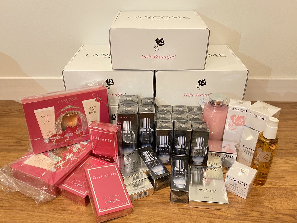 chocobabii_p's tweet photo. ได้เวลาunboxทั้งหมดสักทีเนอะ วันนี้จะลองน้องClarifique เดี๋ยวอีกสองวีคจะมาป้ายยานะทุกคนนน 😆
#LancomeXKristSingto
#GenifiquexKristSingto
#THGenifiqueVirtualEvent https://t.co/76EUmYpe95