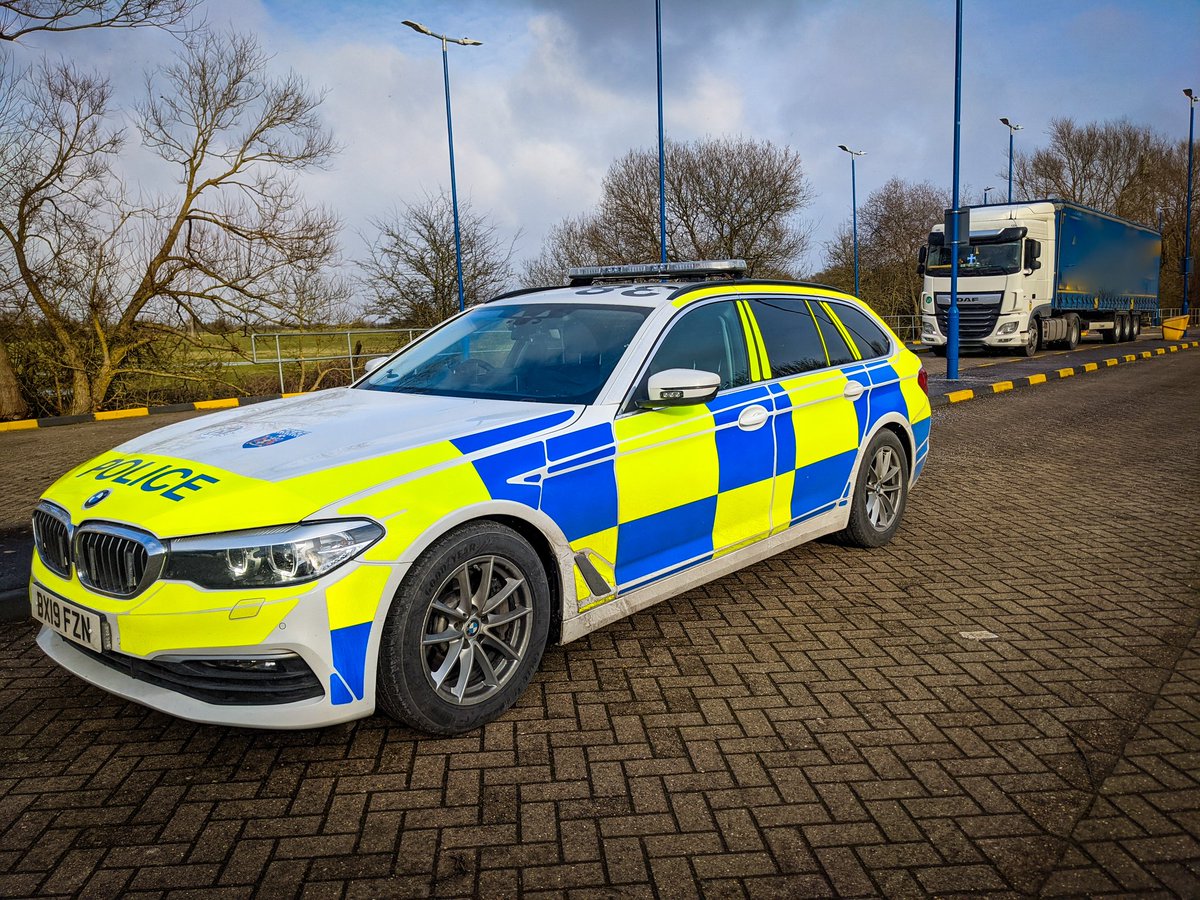 tvprp's tweet photo. Another successful day working with JOU CVU, VOSA and National Clandestine Civil Penalties Team. Large unpaid fine recovered from an international company, if they failed to pay the HGV would have been seized.
#P0480 #P4021 #OxonBShift https://t.co/7IFMtwdCnY