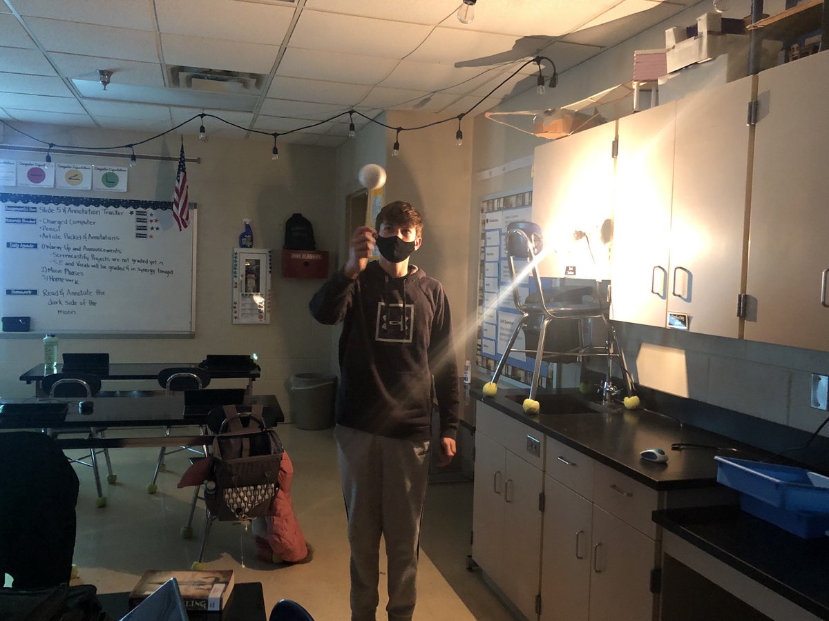 BethLFink's tweet photo. We’re having lots of fun learning science today @mps_russell! Our 8th graders are studying phases of the moon and our 7th graders are learning about structures. Thanks Ms. Henderson and Ms. Heatherington for planning such fun, hands-on learning experiences! https://t.co/BMKkYTNjy3
