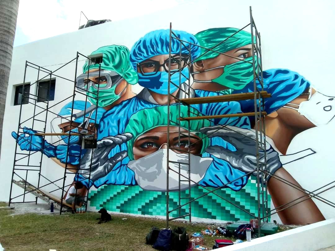 vivoencozumel's tweet photo. ✳️🔹El artista urbano de Morelos, Noise Ask, junto al artista de #QuintanaRoo, Melhor Rolem, crean este mural en el Palacio Municipal de #Cozumel. Buscan honrar a los médicos y enfermeras que han luchado contra el #COVID19.
Vía @24_morelos
https://t.co/SduQEVVLWd