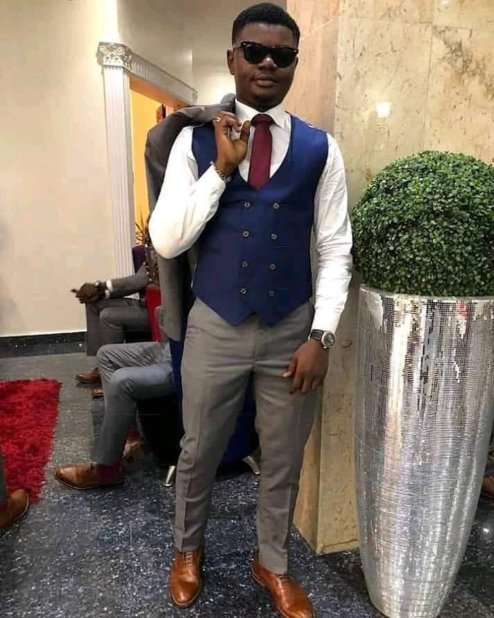 Onimcee1's tweet photo. This is Emah Ajituewu Meshe Larcomb. Gruesomely murdered on 18th of January 2021 by tugs in his community (Igarra Akoko-Edo, who are still walking freely.
All we seek is #justiceforLarcomb.
Help retweet until the @PoliceNG  do the needful.
@channelstv 
@MobilePunch 
@NGRSenate https://t.co/fSKptZA8Xk