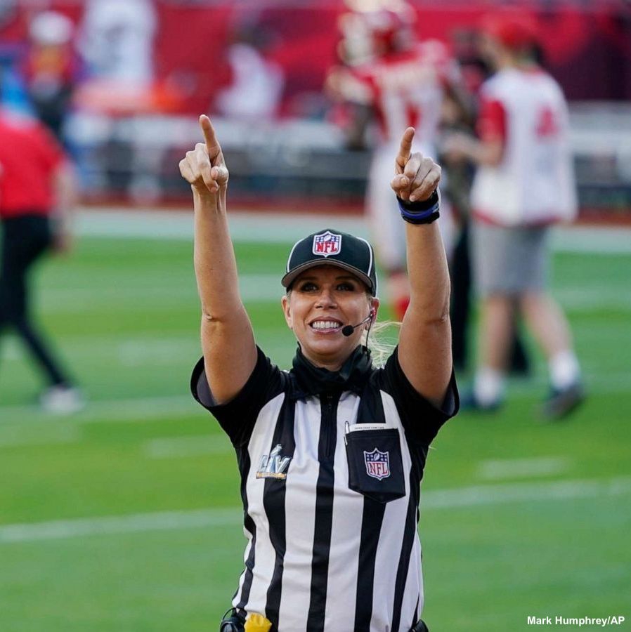 ABC's tweet image. NFL referee Sarah Thomas shattered a glass ceiling last night, becoming the first woman to officiate a Super Bowl—and earning praise from first lady Jill Biden and others.

She was one of three women to make history at Sunday's Super Bowl: abcn.ws/3cOvc2p