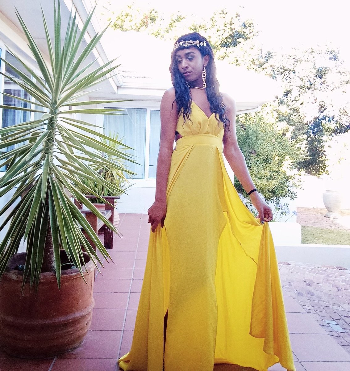 Analliazeph's tweet photo. Fabulously 29 years old #itsmybirthday #celebrate #lockdown #capetown #dress #yde #popofcolour #model #love #LGBTQIAnProud 🏳️‍🌈❤️ https://t.co/Jc5dARpXQz