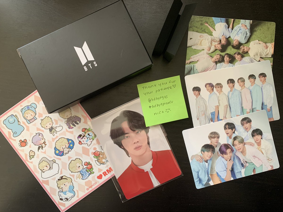 __empiphany's tweet photo. mail day! โจ tysm @bdbyegos for jinโs pc and for mailing out my photo stand set from @ganggang_GOs #GGG_proofs #bdbyeproofs ๐ฅฐ https://t.co/0Ll1Ux92SW
