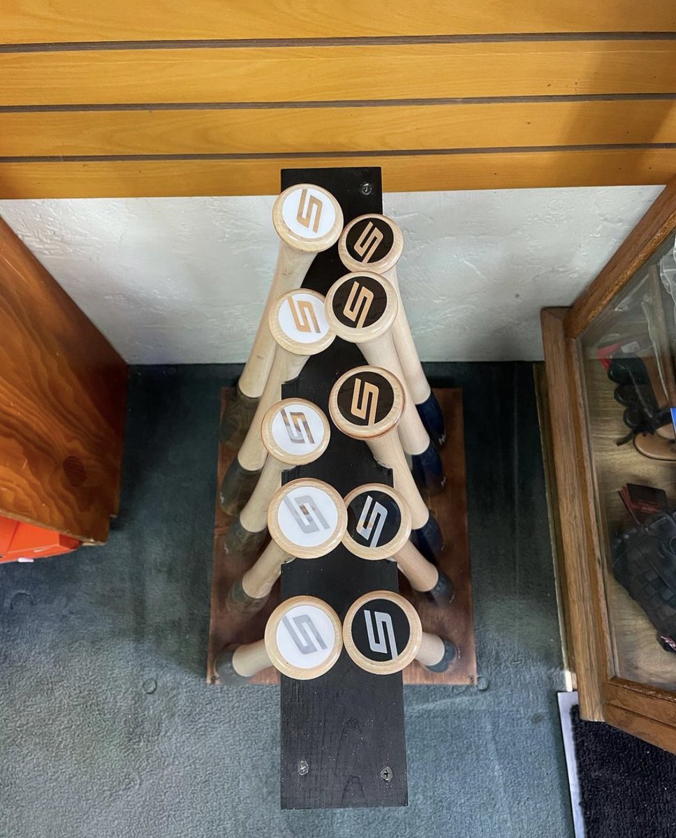 StoneBatCo's tweet image. Get them at Harry’s Sporting Goods in Berwick, Pa!! 🪵🪵