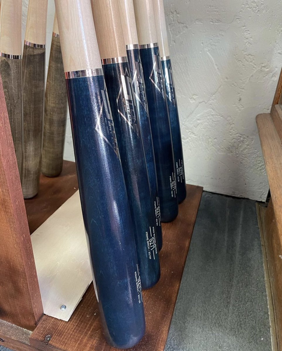 StoneBatCo's tweet image. Get them at Harry’s Sporting Goods in Berwick, Pa!! 🪵🪵