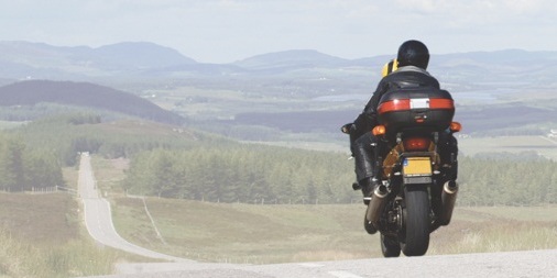 DigbyBrownLLP's tweet photo. Motorcycle sales spiked last year during the 2020 #COVID #lockdown. With an increase in the number of #bikers on the road, here is some key advice for new bikers and a reminder for more experienced bikers to stay safe on the road. Read more: https://t.co/TMbdLZYciJ https://t.co/741Fw756wp