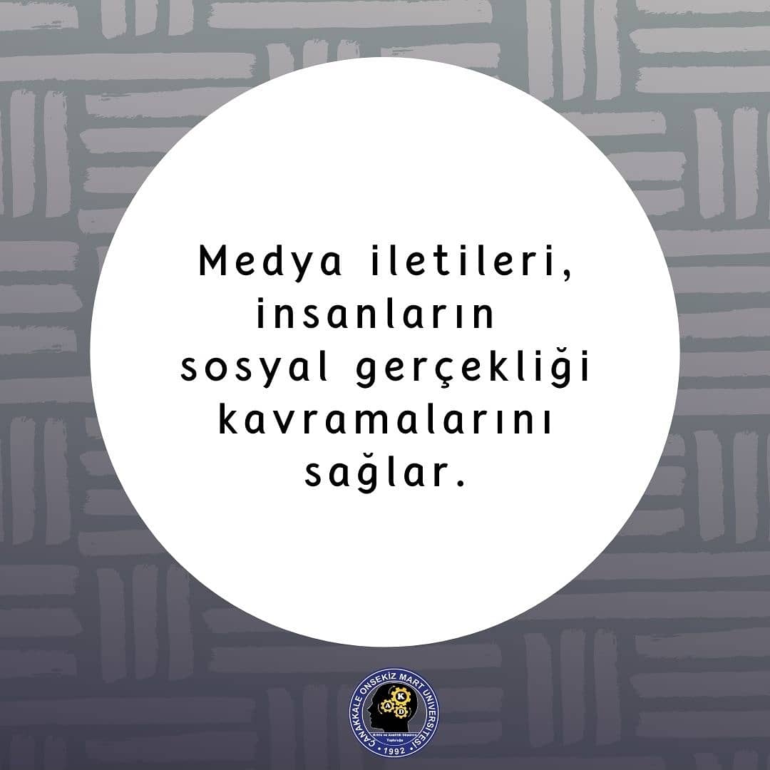 comukad17's tweet photo. Bu hafta atölyemizde Dr. Öğr. Üyesi Engin Çağlak hocamızla "Medya Okuryazarlığı" adlı programımızı gerçekleştirdik. 

Hocamıza kıymetli katkıları, arkadaşlarımıza da katılımları için teşekkür ediyoruz. 😊 https://t.co/zZFpxr12gI