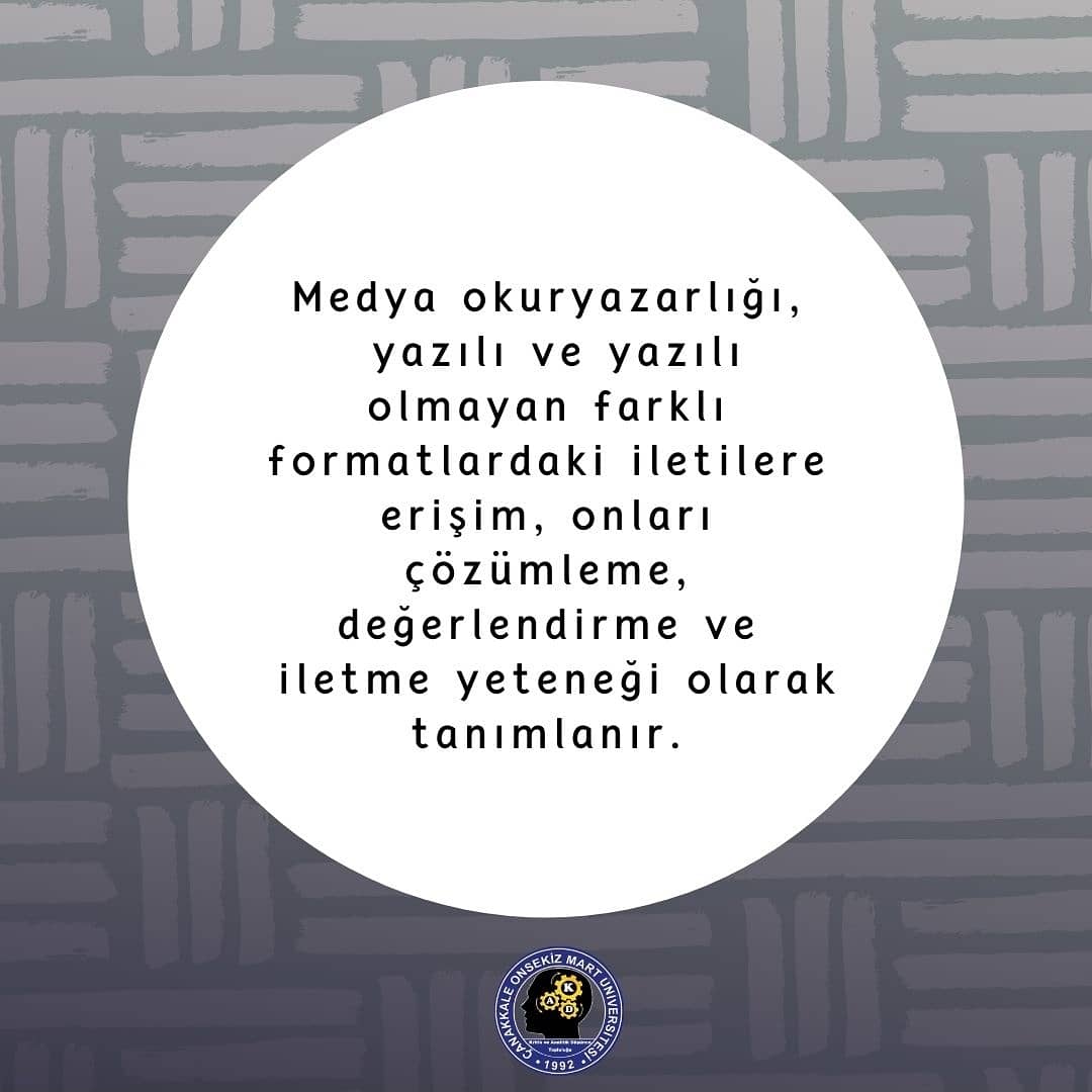 comukad17's tweet photo. Bu hafta atölyemizde Dr. Öğr. Üyesi Engin Çağlak hocamızla "Medya Okuryazarlığı" adlı programımızı gerçekleştirdik. 

Hocamıza kıymetli katkıları, arkadaşlarımıza da katılımları için teşekkür ediyoruz. 😊 https://t.co/zZFpxr12gI