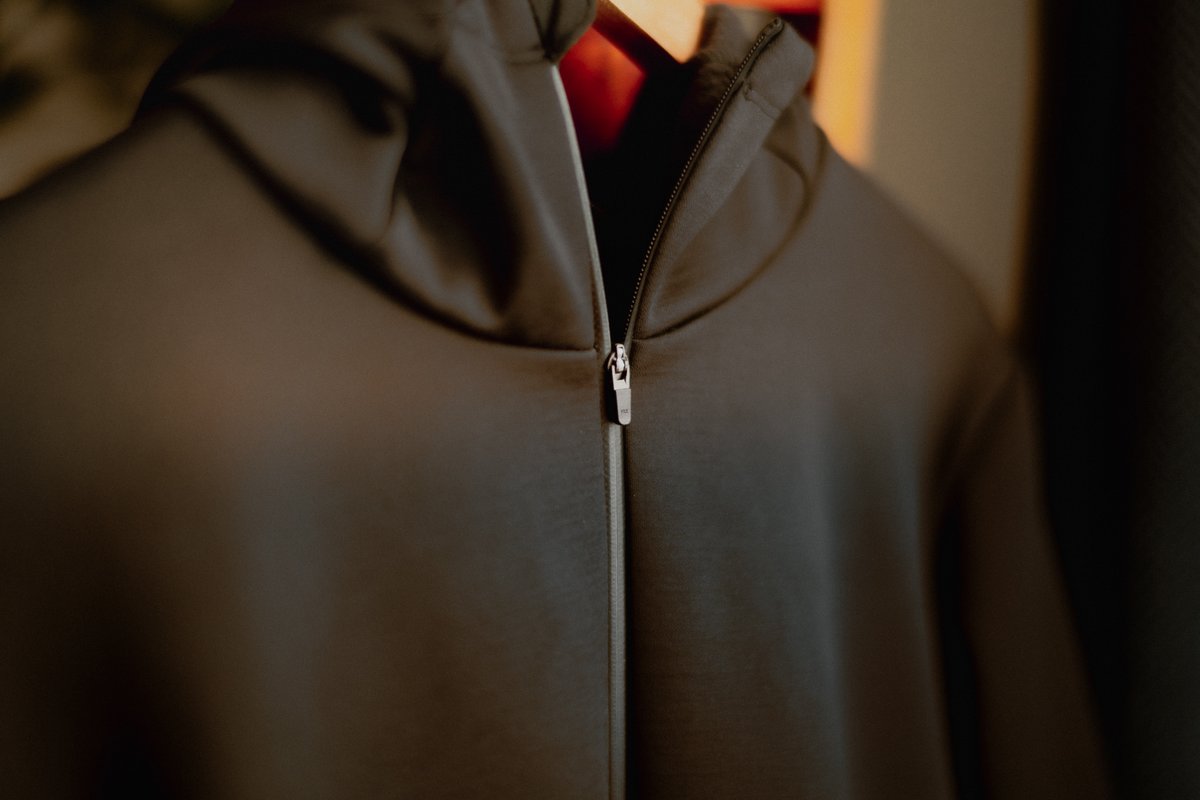paskho's tweet image. Engineered for comfort and beauty, the Lucidity zip-up hoodie is a closet staple. 

Shop here: bit.ly/3mzaMf4