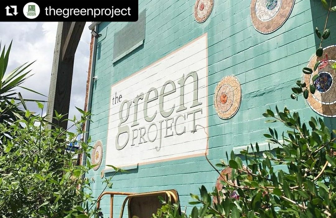 YLCRecycles's tweet photo. ♻️THRIFTY HOME GOODS ♻️ Visit @TheGreenProject to shop their reclaimed &amp; vintage home improvement finds! #Salvage Store offers recycled paint &amp; affordable building supplies 💚 Need any last minute #HouseFloats supplies?! 💚 
#MardiGras #MardiGras2021 https://t.co/OCpk1n4o9d