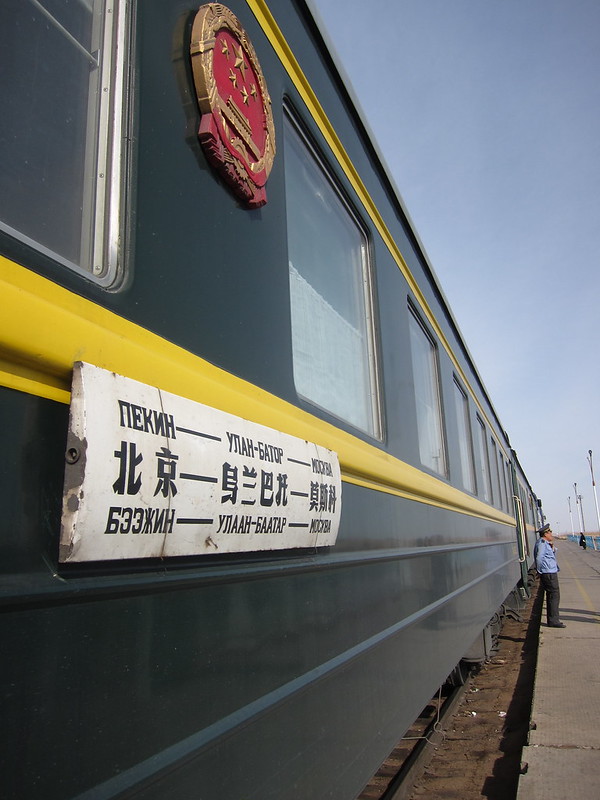 I'm missing travel today, so here's a thread of photos from a trip 10 years ago on the Trans-Siberian Railway, which I won in an online contest called "Describe Your Dream Vacation in Under 75 Words" from  @glamourmag and  @CanonUSA.