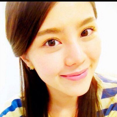 Watanabe Shiho ( @nabeshiho)-Graduated in October 2007-Left the entertainment industry since, but was still active on SNS until 2018-Is (was?) a yoga instructor and would post her teaching schedules online. Imagine getting yoga instruction by a former AKB member!