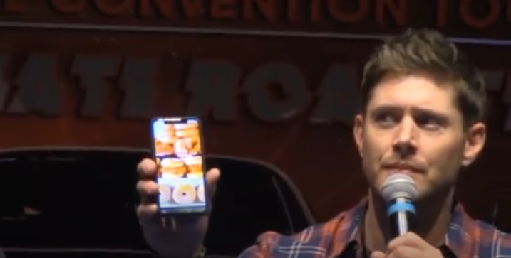 Dean trying to convince everyone that "The Elvis" is the best thing ever created and Jensen screencaping and sending to all his friends this fried chicken-donut burgers because he NEEDS to try those. Choose your fighter.