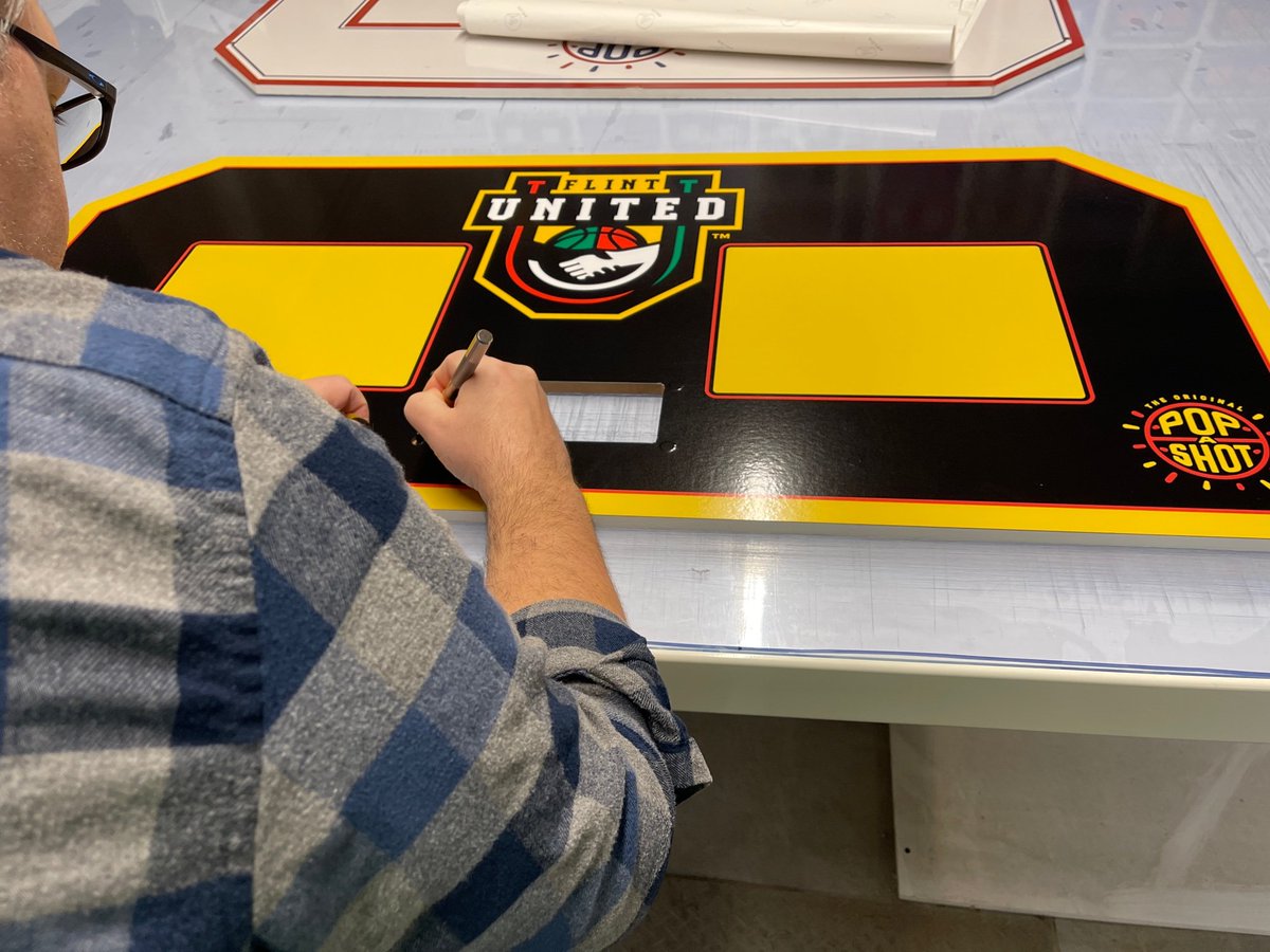 TheRealPopAShot's tweet photo. We're putting the finishing touches on another custom game headed to our friends over at @flint_united from @tblproleague. Can't wait until your squad gets it. We love creating custom games! #basketball #custom https://t.co/umO7GpJ08j