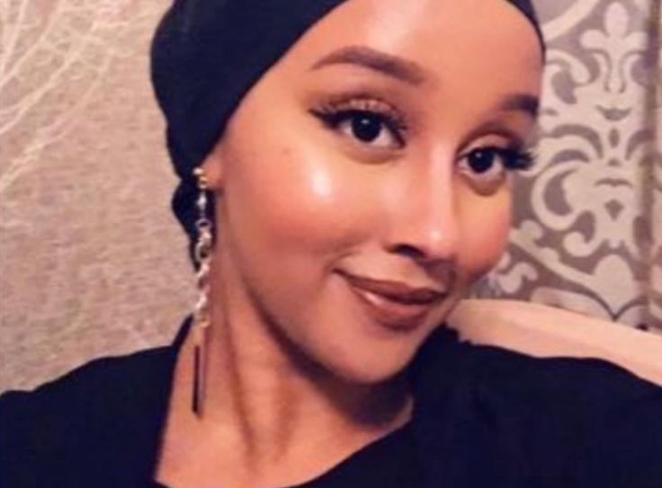 BreatheClean_'s tweet photo. Meet the team!
Next: Dee (she/her) 
MSc International Development student 
Completed my undergraduate degree in economics
I am passionate about sustainable development and environmental education. https://t.co/tiftzGF66M