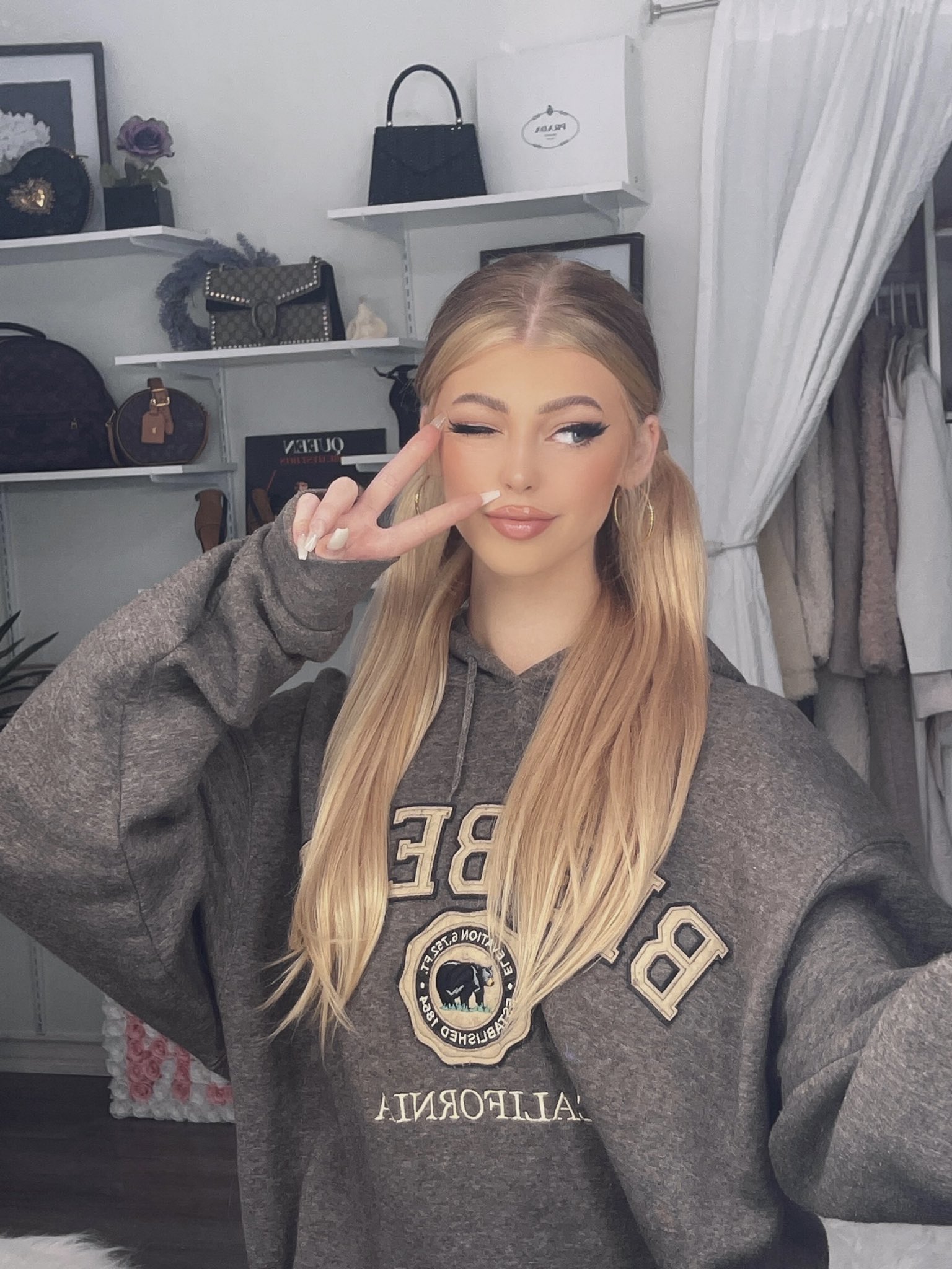 Loren gray hoodie hotsell