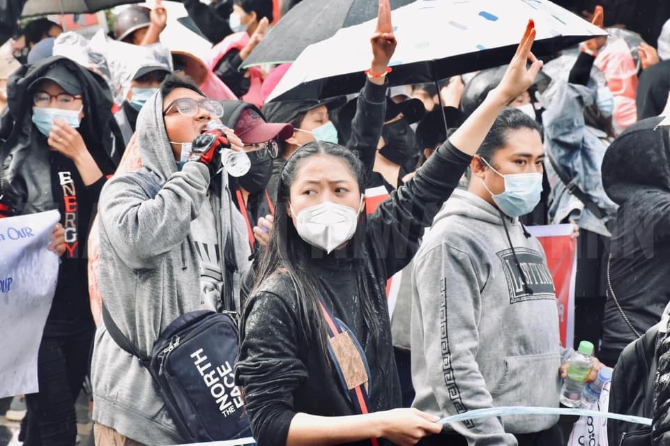 Su27163717's tweet photo. We are protesters.  
Please hear our voice.
#Feb8Coup   
#WhatsHappeningInMyanmar https://t.co/pqdPr6fcJ4