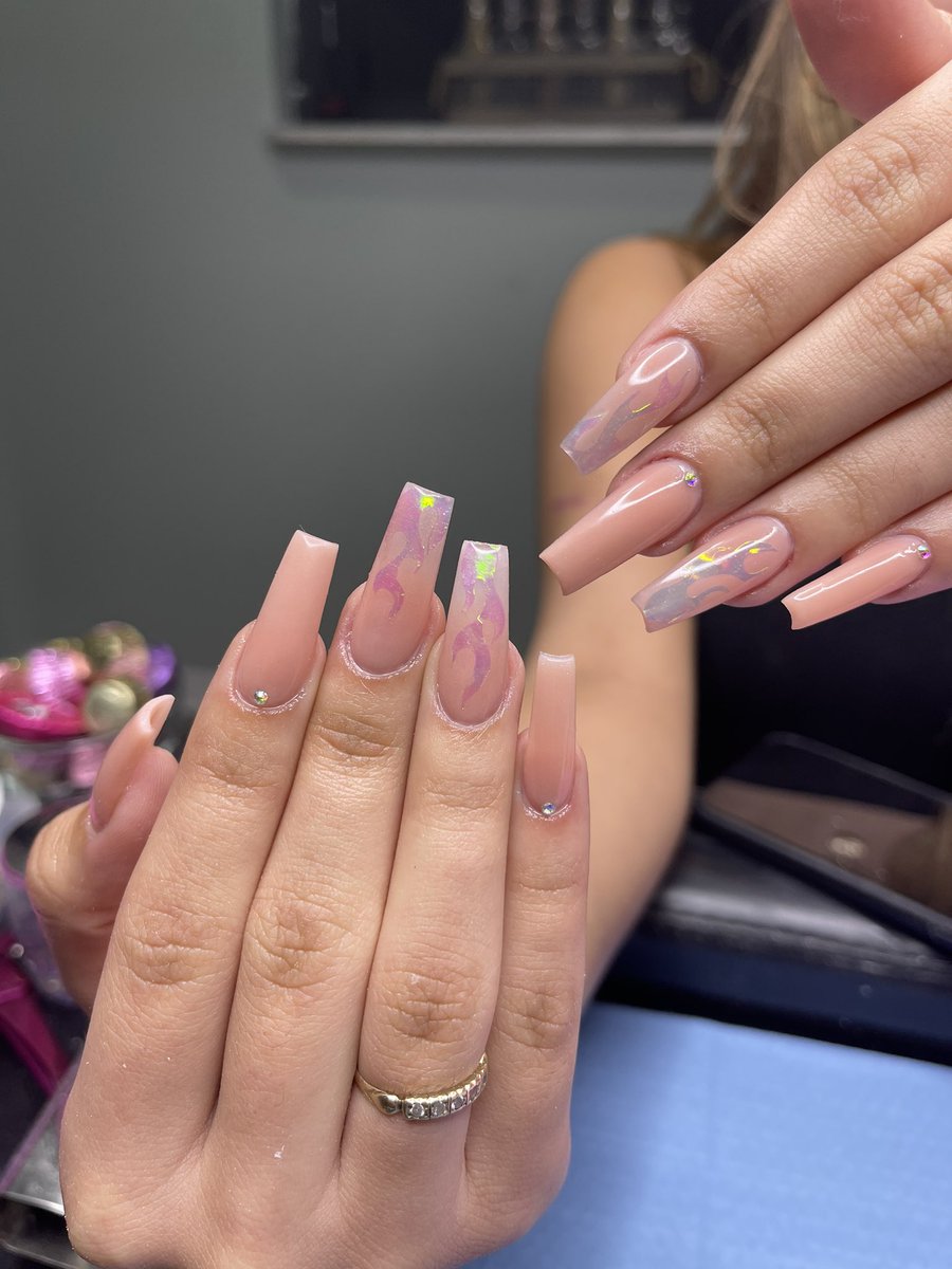 danielayero20's tweet photo. Perfection ๐ฅ๐
#nails #twitternails #wpbnails https://t.co/AGY2qbbtp1