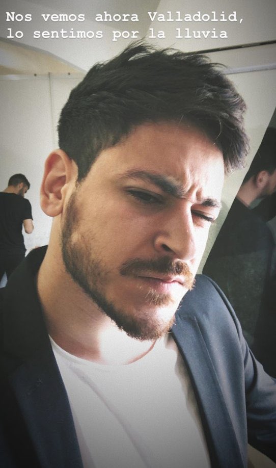 cepedarchive's tweet photo. 𝑯𝒊𝒍𝒐 𝒅𝒆 @cepedaoficial  𝒈𝒖𝒊𝒏̃𝒂𝒏𝒅𝒐 𝒖𝒏 𝒐𝒋𝒐 😉💙 https://t.co/CLG4D7JGIo