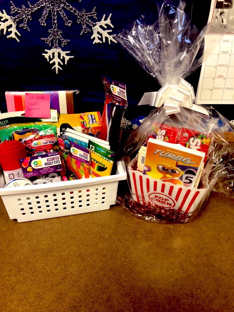 GOAPDURR's tweet photo. Attention Kindergarten and 1st grade parents! Wanna win one of these gift baskets or a gift card? Click on the below link and fill out the 5 Essential Survey. https://t.co/cfYTPYKTE9 https://t.co/wCyRJd4O5m