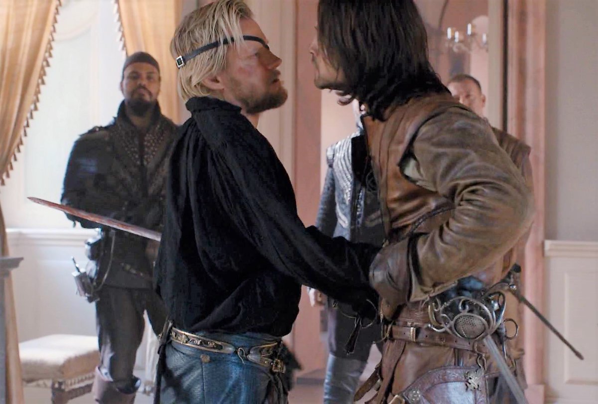 #TheMusketeers #FebWord challenge
'He's mine' The pledge comes true for #DArtagnan with the #Fight to the end for #Rochefort ⚔️
#LukePasqualino #MarcWarren