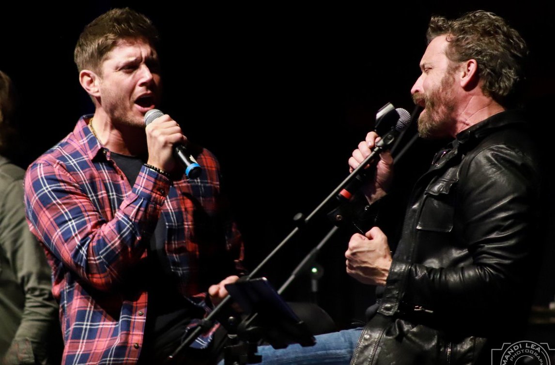 Remember Jensen at the first conventions? how shy he was? how difficult it was for him to even play the guitar in front of us? How long did it take him to feel comfortable to sing for us live? And look at him now, a fucking rock star. Exactly the same process with Dean in 15x07
