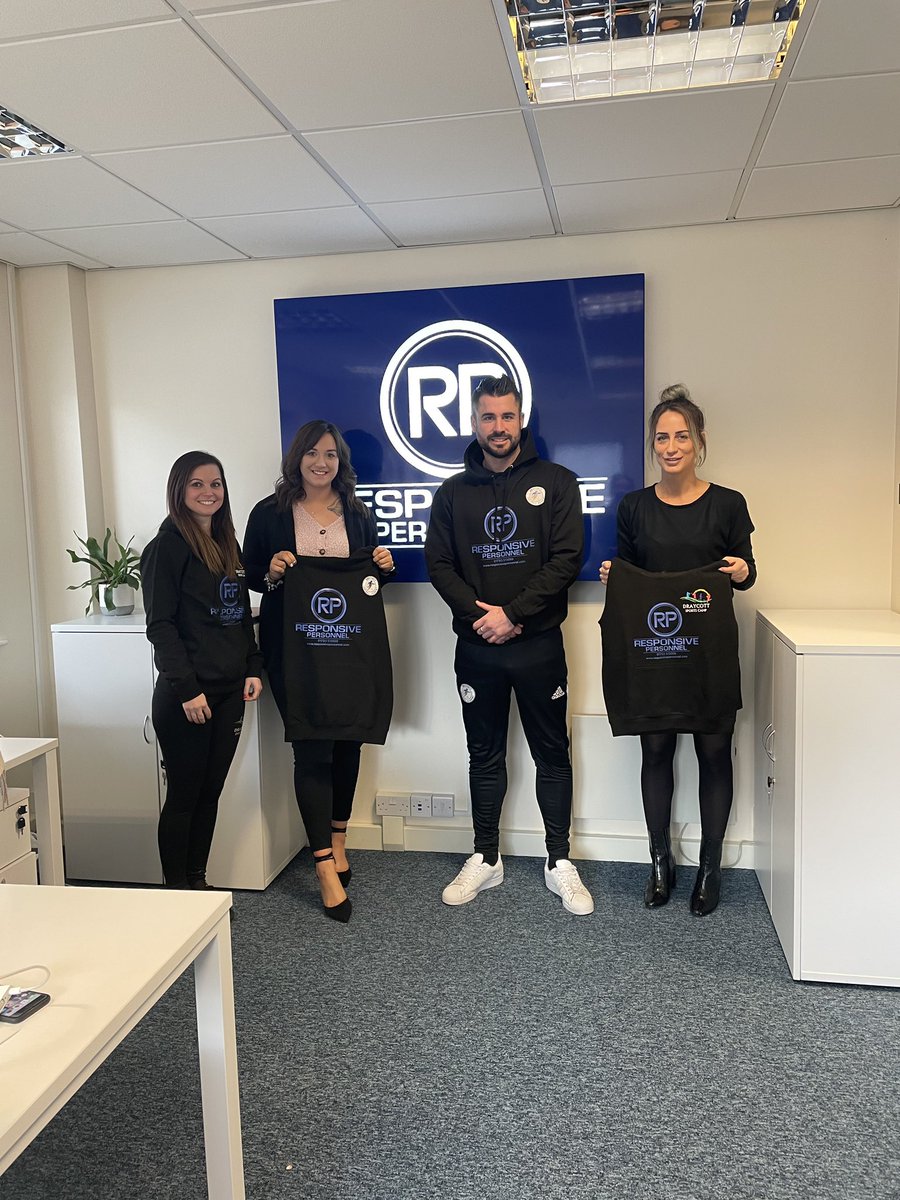 Draycott_FA's tweet photo. We are thrilled to announce our new main sponsor...@ResponsivePersn 

We’re honoured to link up with such a great company &amp; I’d like to thank Danny &amp; all the Responsive Personnel team for their support. For all your recruitment needs, please contact Responsive Personnel Limited. https://t.co/fzI7Qfk8Au