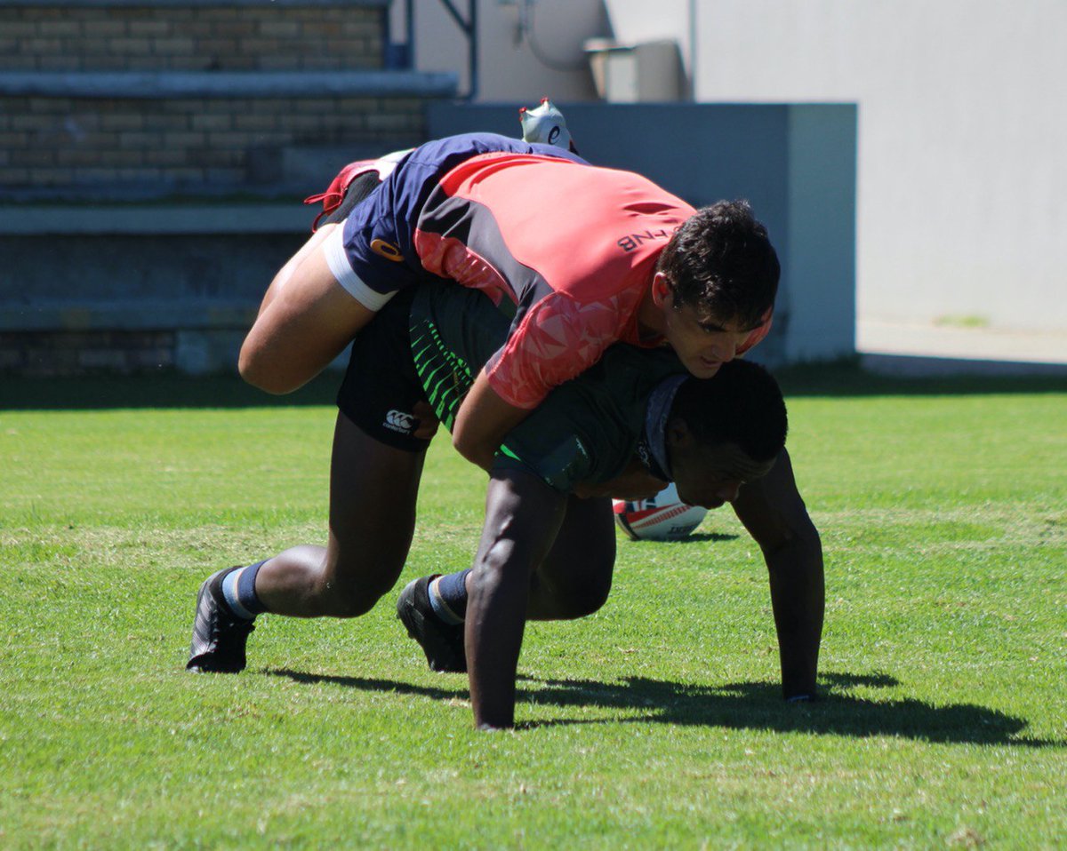 It is in the air... That edge you feel the week leading up to a tournament ✈️.
And blood and stitches are part of the higher intensity, just ask <a href="/chrisdry7/">Chris Dry</a> 
#madrid7s 
<a href="/PeoplesPhysio/">Hugh C. Everson</a> 
#BestOfUs
<a href="/ferugby/">España Rugby</a>