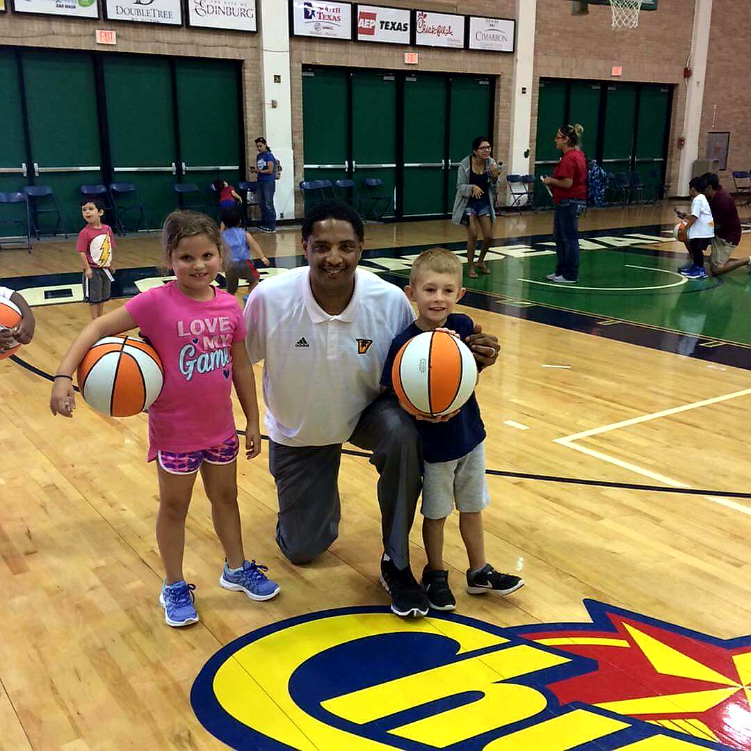 ChrisKingAD's tweet photo. I have struggled since last night to find the proper words to use about the passing of Lew Hill, my friend, colleague, husband, father, mentor of student-athletes and head coach at @GoUTRGV. My words of Lew's passing is below. Peace &amp; Love Lew 🙏.  CK https://t.co/CtziSK9A0a