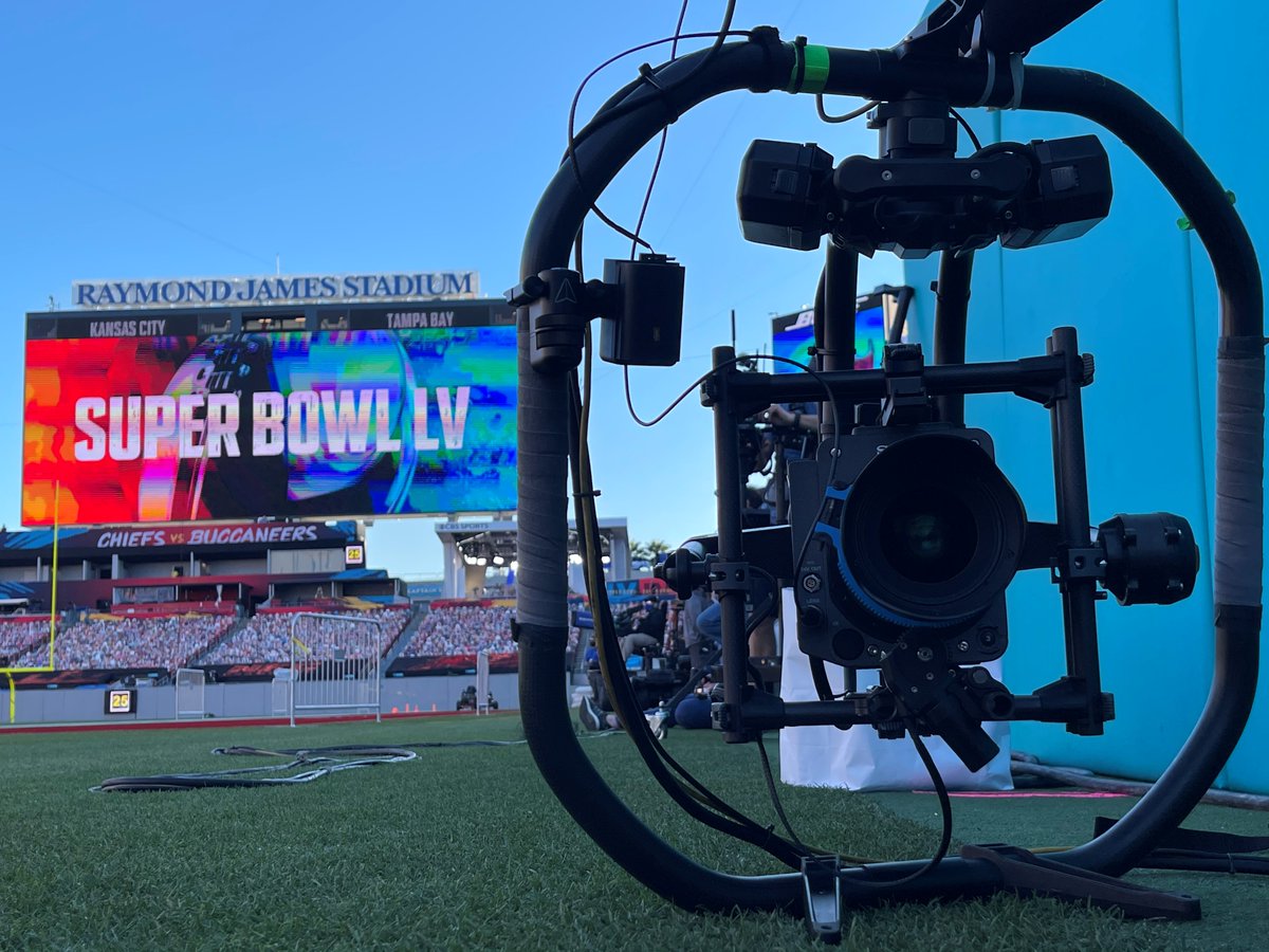 SIGMA America (@sigma_photo) on Twitter photo Some #SIGMA gear made an appearance at the #BigGame last night! Our SIGMA 28mm F1.4 DG HSM | Art lens was at field level, rigged up to a Sony VENICE cinema camera, getting some shallow DOF shots.
sigmaphoto.com/28mm-f1-4-dg-h…
Thanks to our friends at <a href="/redrockmicro/">redrockmicro</a> for these photos! Some #SIGMA gear made an appearance at the #BigGame last night! Our SIGMA 28mm F1.4 DG HSM | Art lens was at field level, rigged up to a Sony VENICE cinema camera, getting some shallow DOF shots.
sigmaphoto.com/28mm-f1-4-dg-h…
Thanks to our friends at <a href="/redrockmicro/">redrockmicro</a> for these photos!