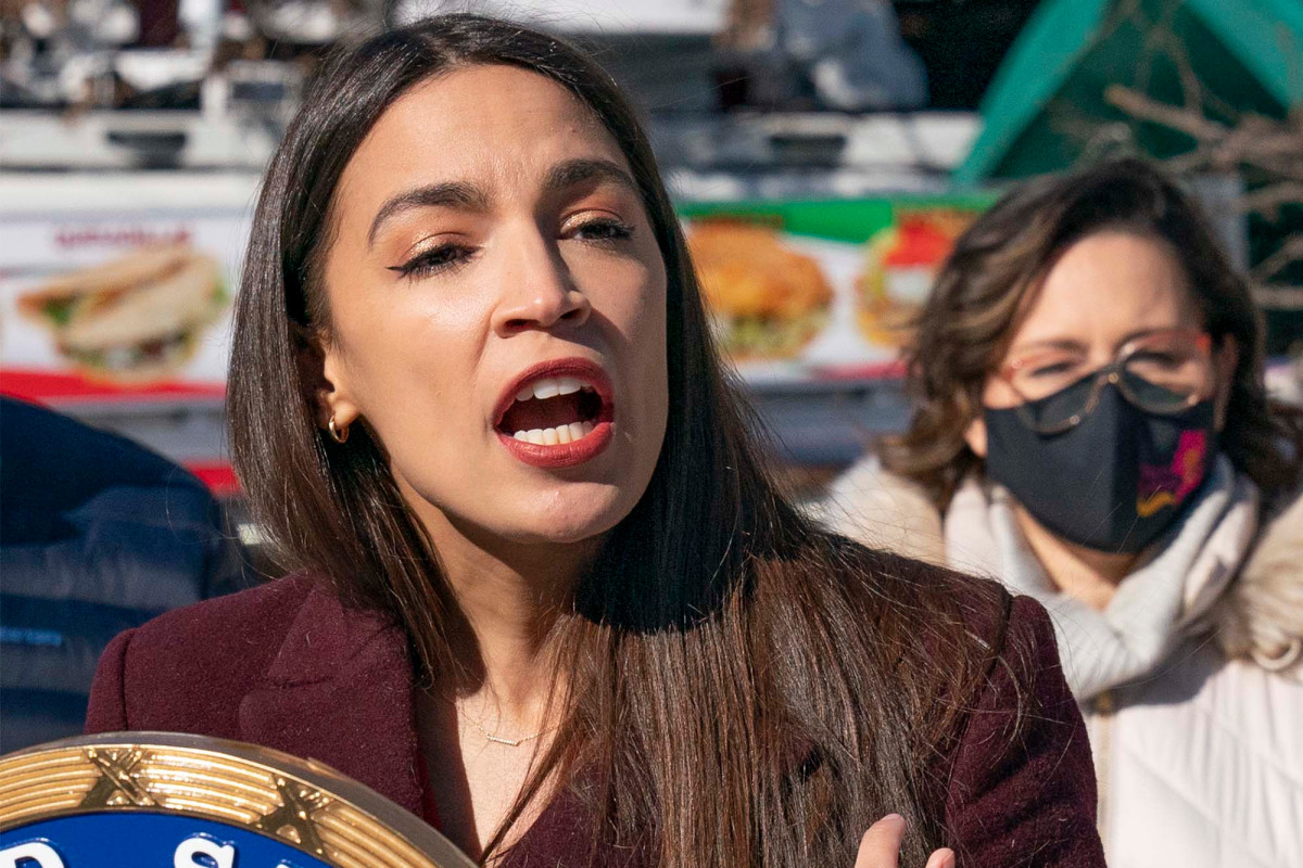 AOC 'will not apologize' for Ted Cruz 'had me murdered' tweet