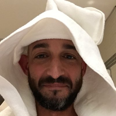 Cesarion74's tweet photo. #NuevaFotoDePerfil https://t.co/smYDftimZq