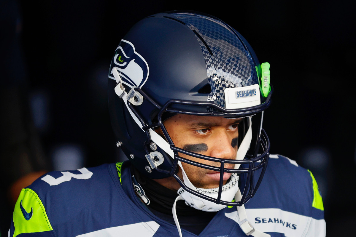 NFL execs are checking to see if Seahawks would trade Russell Wilson
