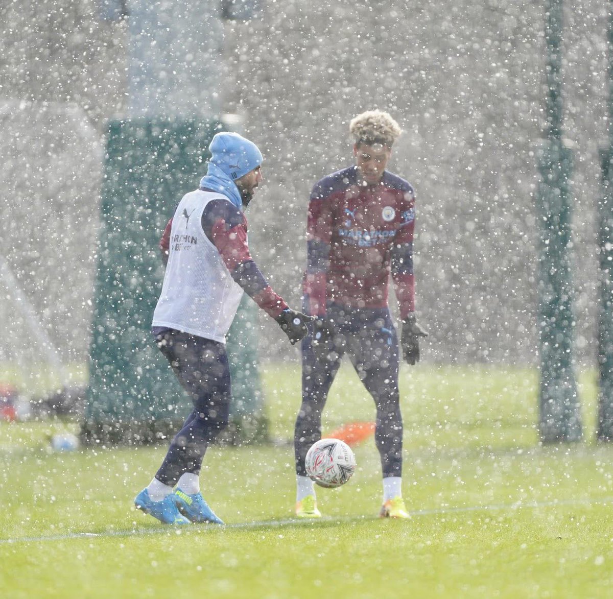 aguerosergiokun's tweet photo. 🤟🏽 ⚽️ ❄️ https://t.co/DfT8uZovrE