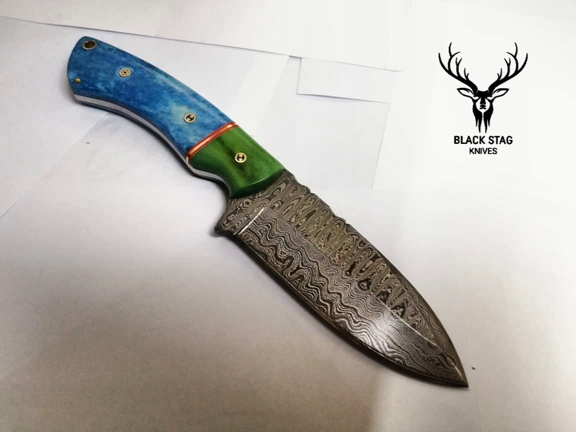 baree_ra's tweet photo. Place your order via Direct Message.🌎
#handmadeknives #knifemakers #knifelovers #knives #knife #damascus #damascusknives #knifeaddicts #engravedknives #kitchenknives #chefknives #huntingknives #survivalknives #bushcraftknives #campingknives #outdoorknives #cookingknives https://t.co/ffqSIF9JvE