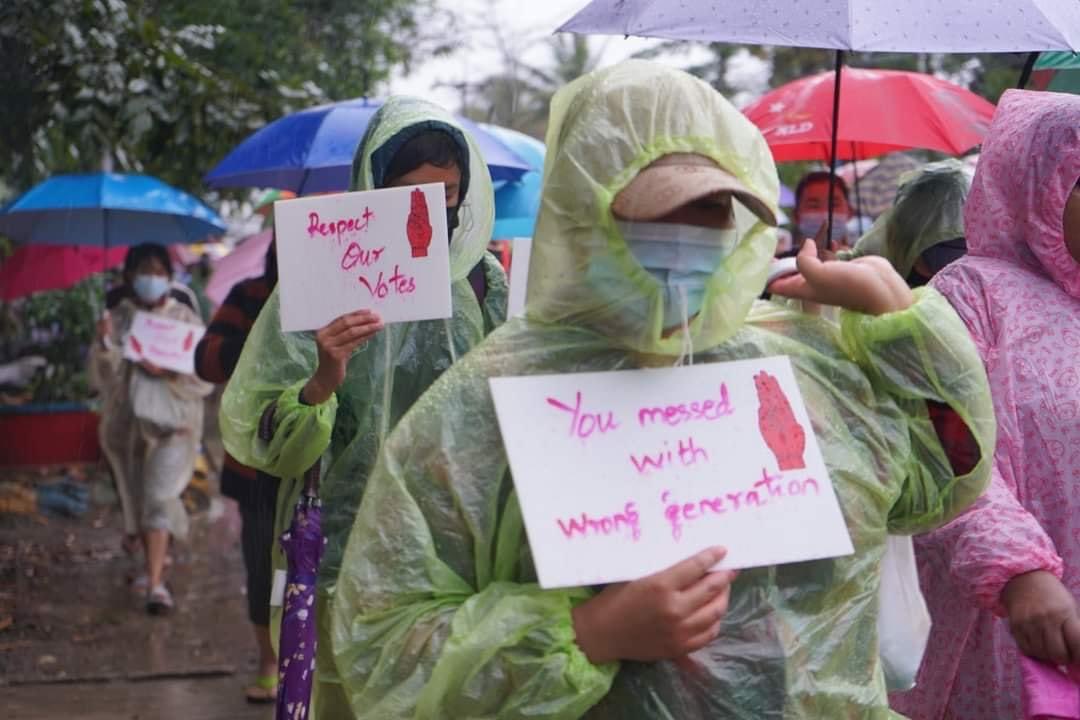 WuttHmoneShweY2's tweet photo. #SaveBurma   
#HearTheVoiceOfMyanmar https://t.co/HbOmE9uFfV