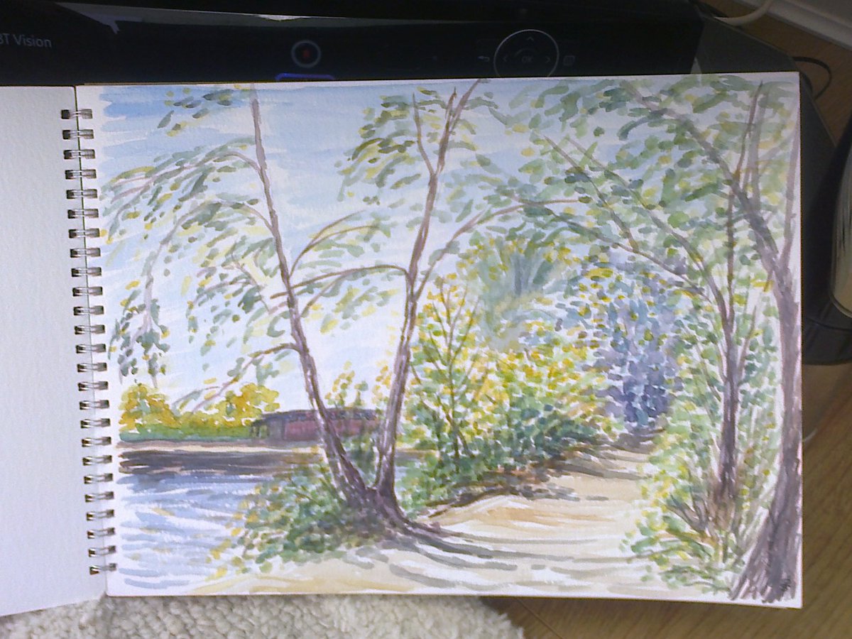 Good night my Twitter friends, have a peaceful evening &amp; a happy day tomorrow; keep safe &amp; warm, &amp; take care of each other; kind wishes for those ill or struggling; love to all #mondaythoughts #MondayVibes #TuesdayFeeling #tuesdayvibe #StaySafe #thankyouNHS #mentalhealth #BeKind