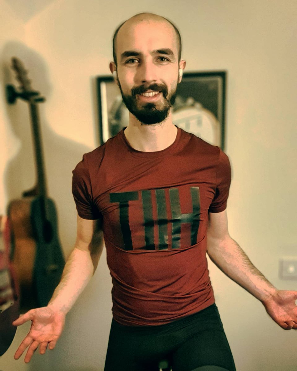 I'm rasing money for <a href="/AlzResearchUK/">Alzheimer's Research UK</a> doing the 'Tour of Sufferlandria' 7 day bike-a-thon with workouts (sometimes 2) each day from Sunday 14th till Saturday 20th.💪🥵🚴‍♀️

Keep tabs with live streams on my Instagram (<a href="/schmesserdt/">Darryl</a>) 📽

DONATE HERE: justgiving.com/fundraising/da… 🙌