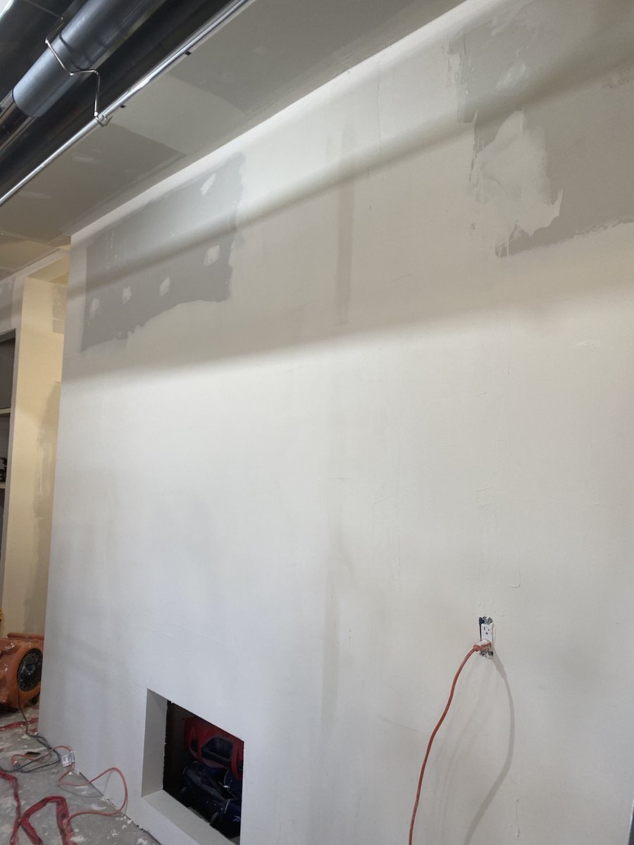 ⁦<a href="/Make_It_Right/">Mike Holmes</a>⁩