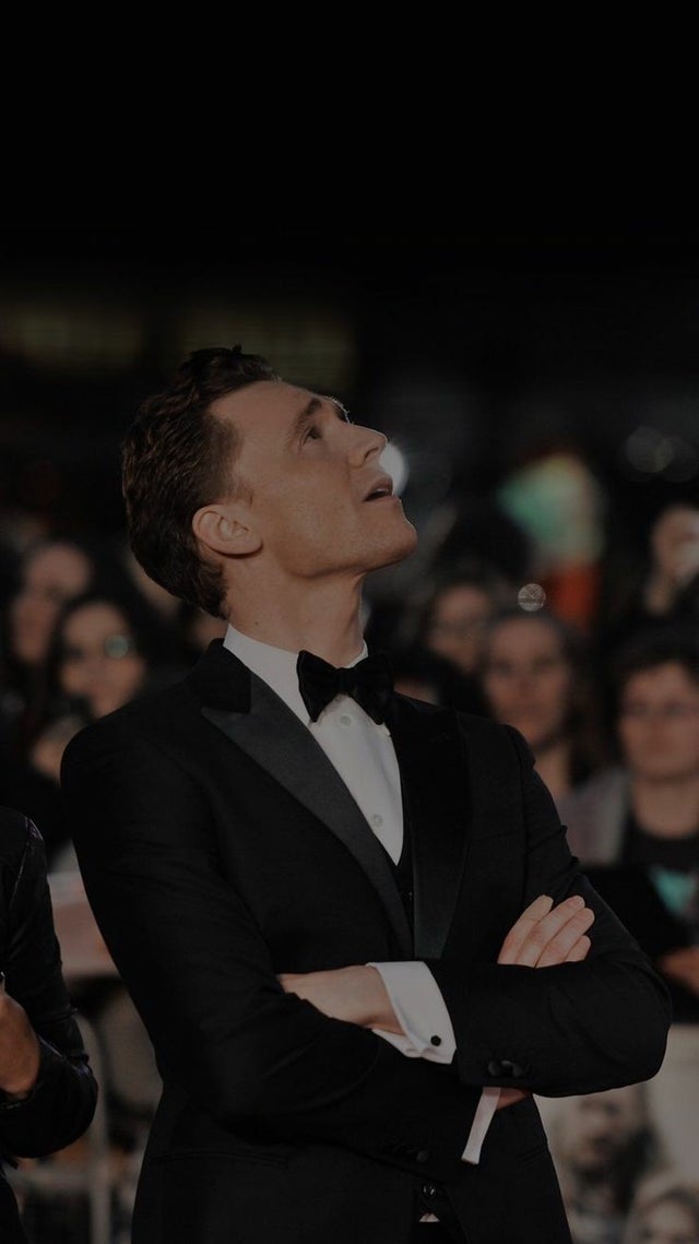 hiddlesxt tweet picture