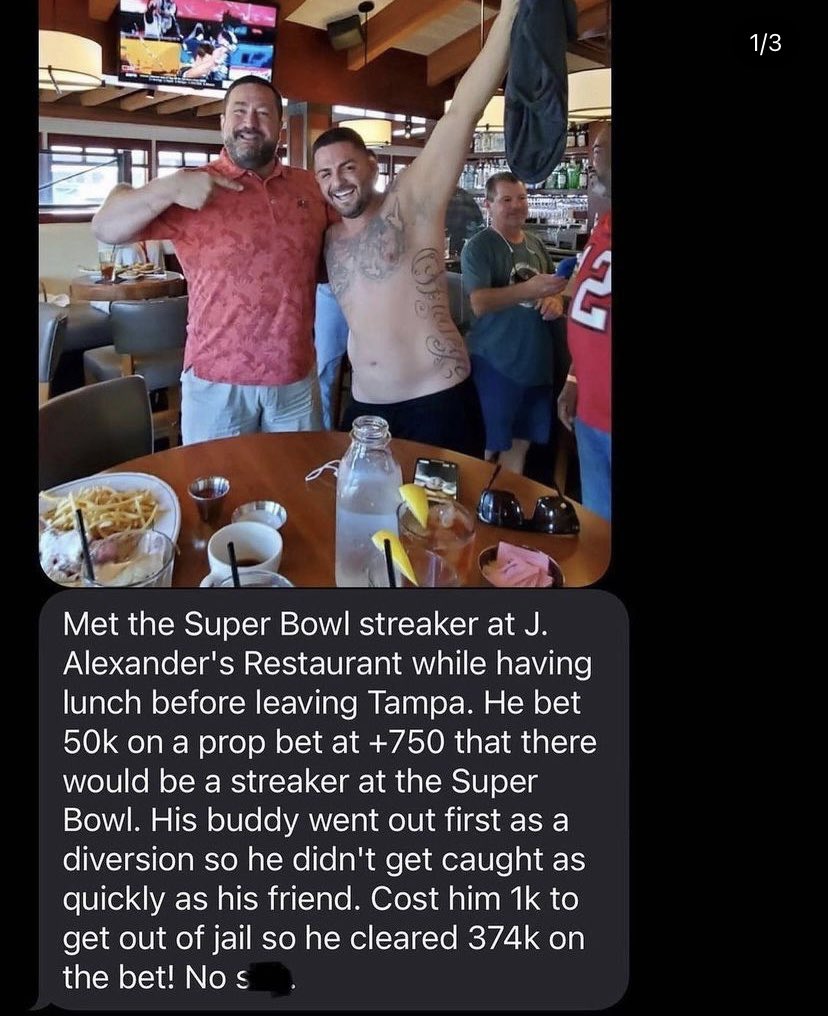 totalfratmove's tweet image. King shit