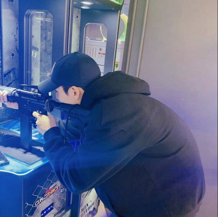 College came and you guys stucked together like glue. You eat together, hangout with each other and go on friendly dates from time to time. He would always sulk whenever you make fun of him for losing a game.