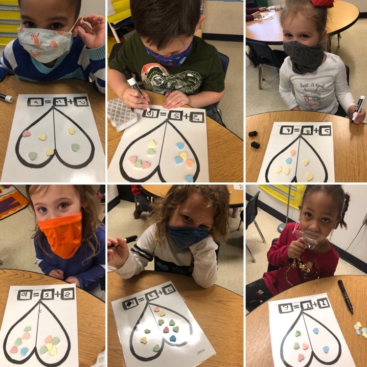 OwensTylerISD's tweet photo. Owens Pre-K Crew did Valentineβs Math with conversation hearts to help them add two numbers! #PreKCrew #WhereLeadersSoar #ConversationHearts #ValentinesMath #AddingNumbers https://t.co/HD6zMG7Jg2