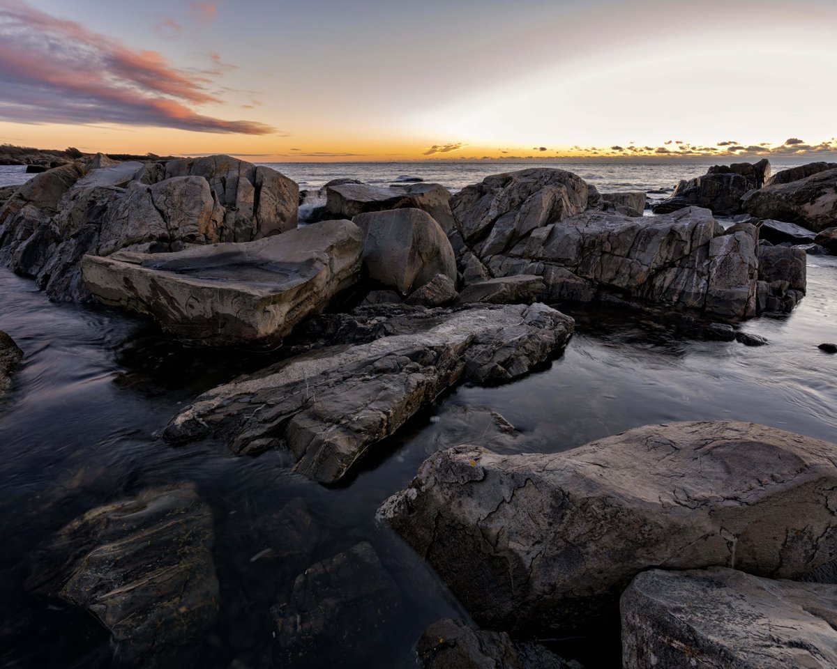 LEEFilters's tweet photo. The rocky coastline of Maine has always inspired me. The high contrast scenes are always challenging
@rickberk
π #Maine #USA
π· @sony #A7RIV
β Sony 16-35mm f/2.8 #GMaster
βοΈ ISO 100, f/11, 4
β¬ 1.2 #4stop #ProGlass #IRND & 0.9 #3stop #ND #ReverseGrad
π https://t.co/pHZS3QUkY2 https://t.co/UHA57eQbtj