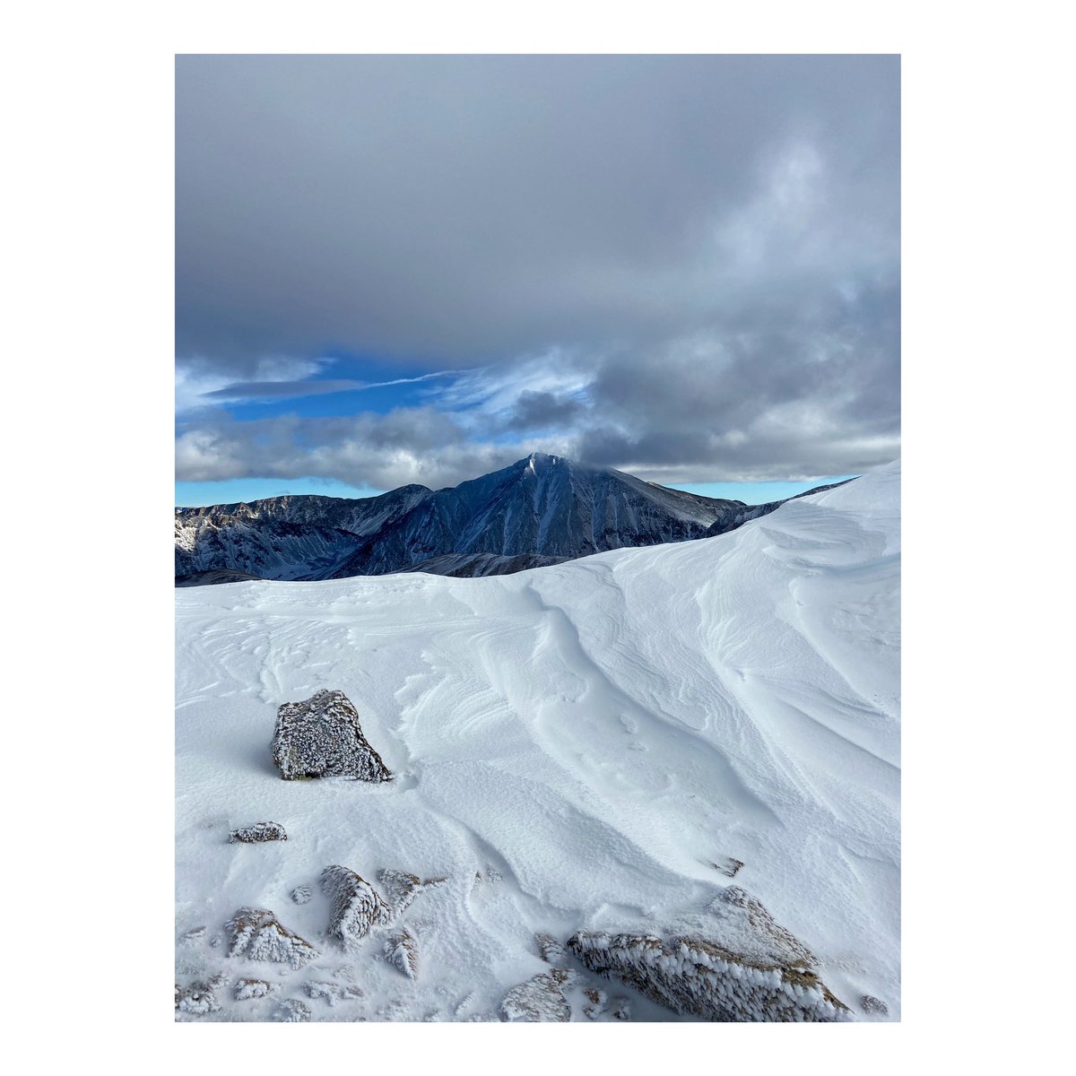 rachelwoolf1's tweet photo. Mt. Sniktau hike pt II. https://t.co/LWsVg8JWQo
