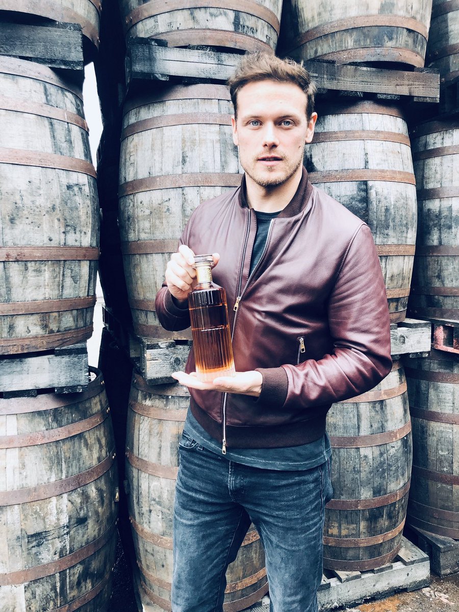 SamHeughan's tweet photo. #internationalscotchday throwback seeing the first bottle of @SassenachSpirit !
A year later and we are working towards our next release (soon!), now available in the uk and have multiple gold medals! - gold as the juice in the bottle! SLAINTE!
😘🥃
https://t.co/bf7UN7VZvF https://t.co/utqeWkAhBF