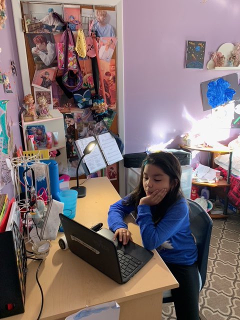 DiggsLatham's tweet photo. Today was #BlueAndGoldDay of #MagnetSpiritWeek for #NationalMagnetSchoolsMonth! Tomorrow, is #MagnetThemeDay: Dress like an artist, musician, or dancer! https://t.co/x988fPXBFF