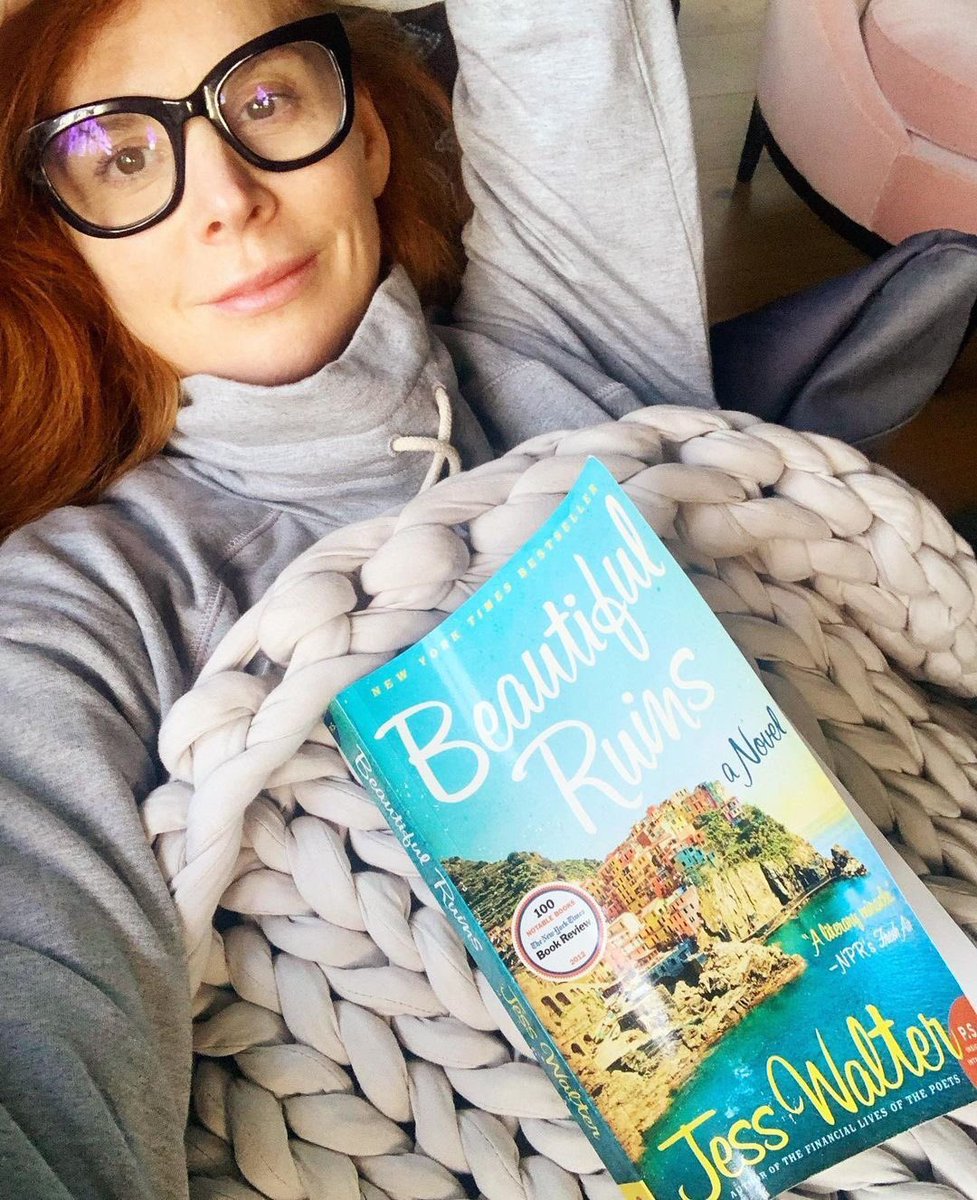 SGRBookClub's tweet photo. New book recommendation? New book recommendation! ❤

📚☕: Beautiful Ruins by Jess Walter. (Summary by Goodreads).

Plus, hello everyone. I'm back! https://t.co/TpHPR2ftWn